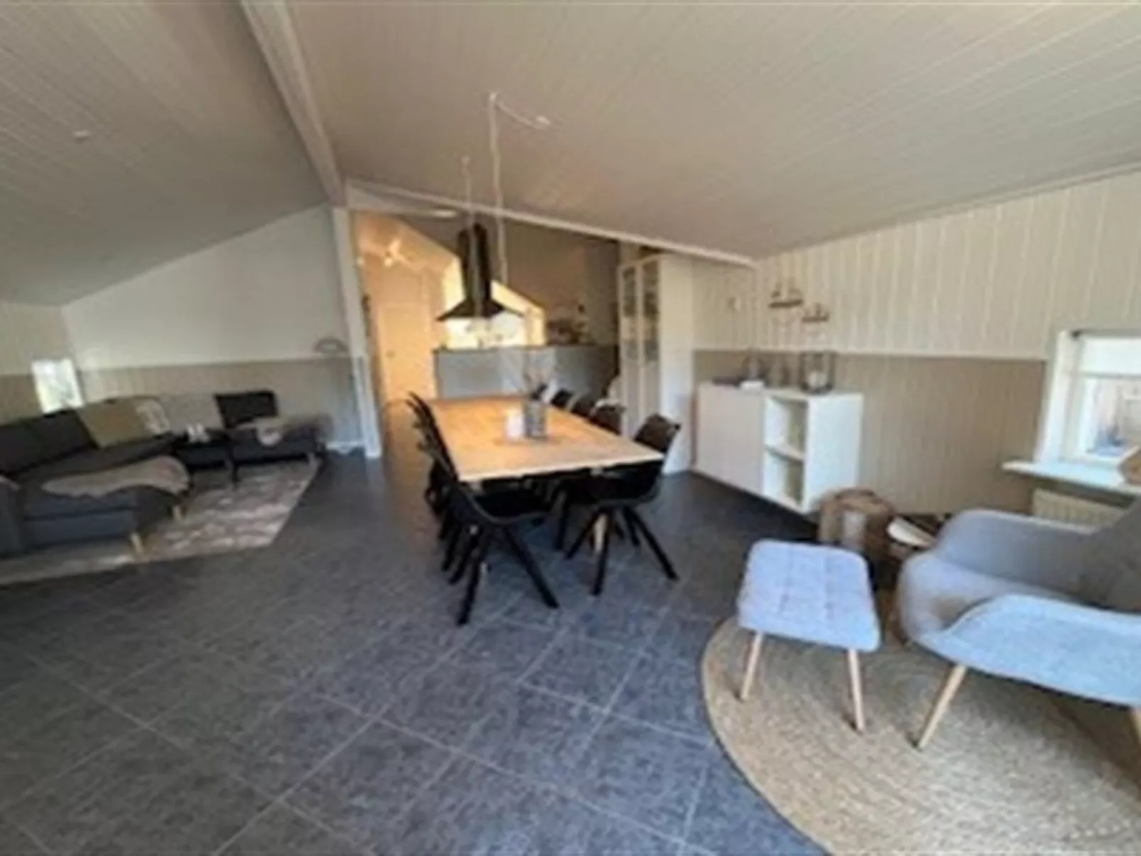 "Elvin" - 2km from the sea - Binnen