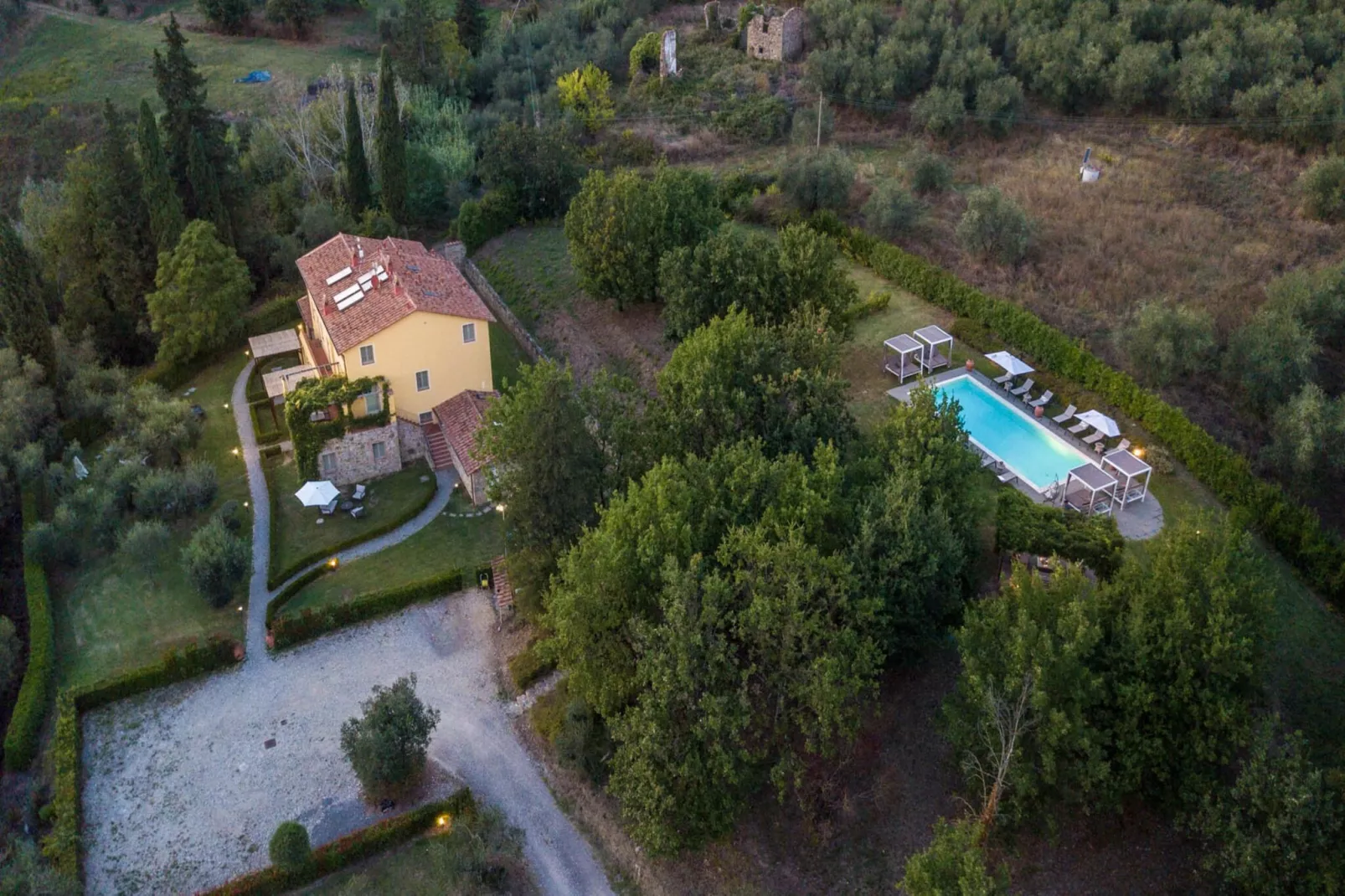 Casa San Gennaro at Borghetto Farmhouse - Buitenkant zomer