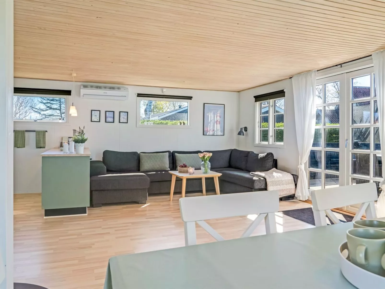 "Detlef" - 400m from the sea - Binnen