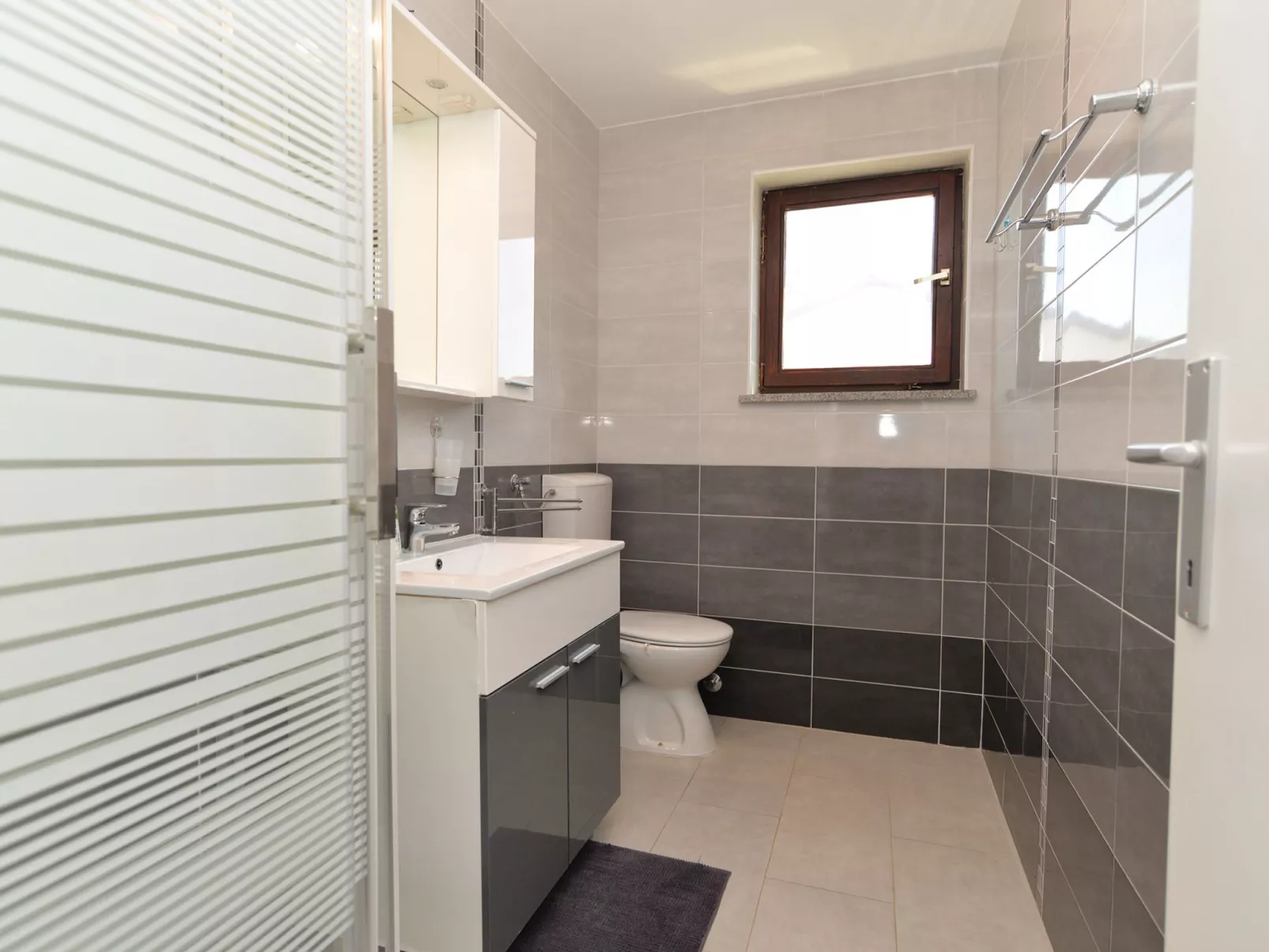 Apartment 242 - Binnen