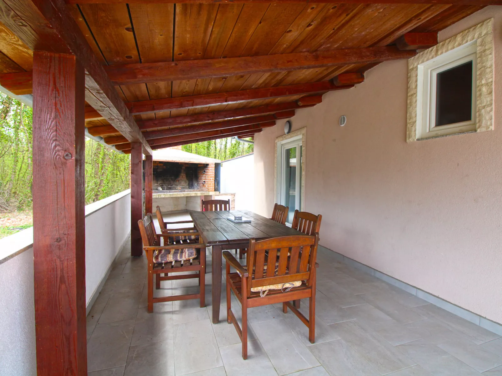 House 2233 - Buiten