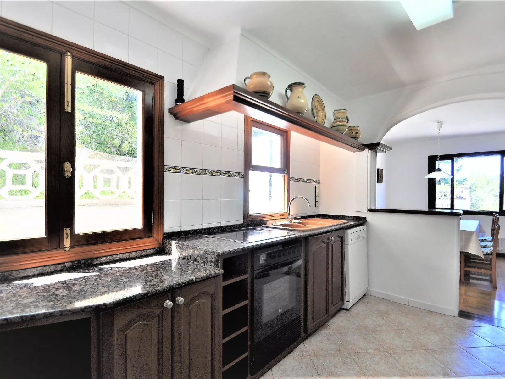 Villa con piscina privada, wifi, aire acondicionado y vistas a montaña ideal pa - Buiten