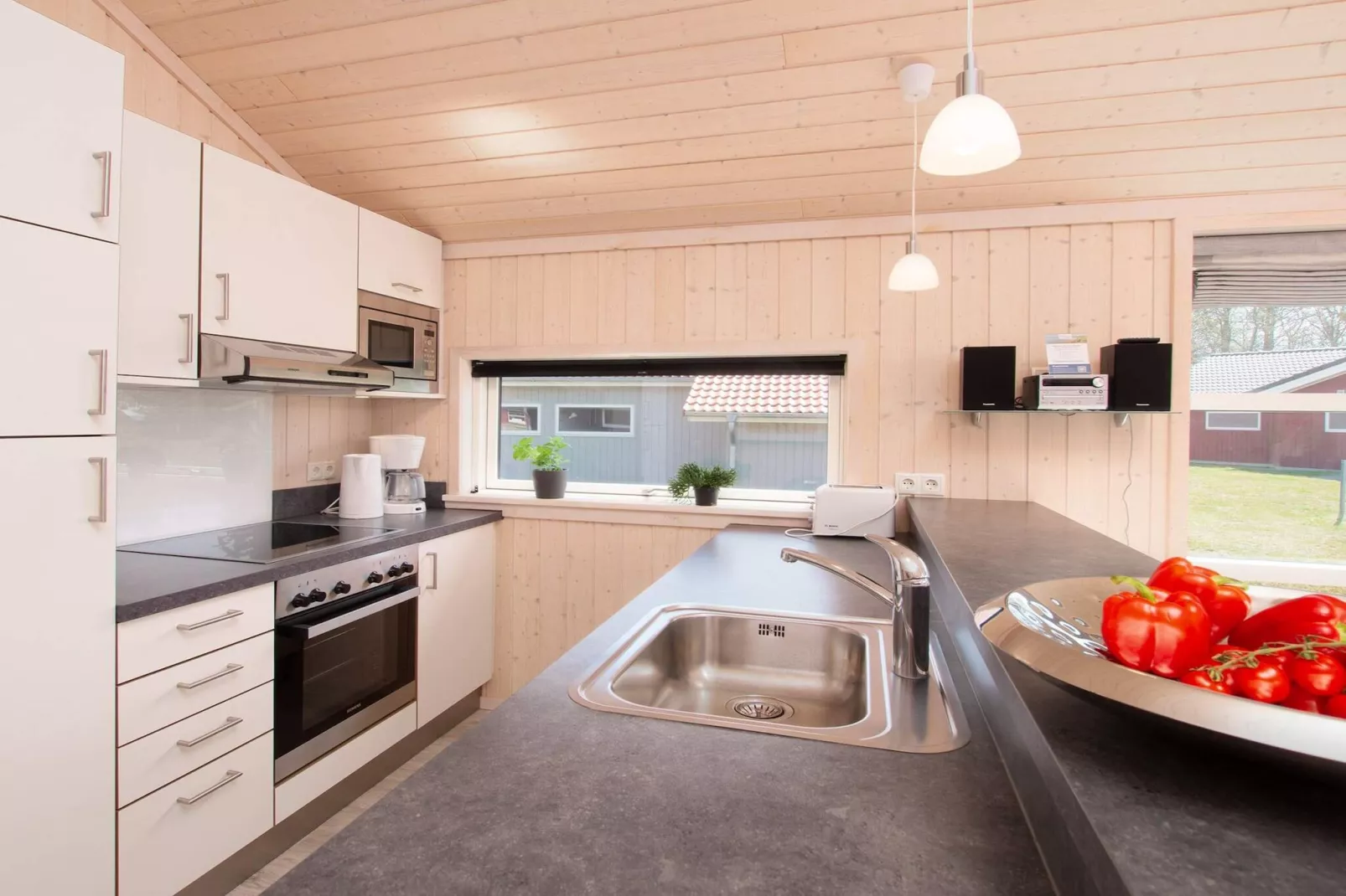 Modern Baltisch toevluchtsoord met privésauna - Binnen