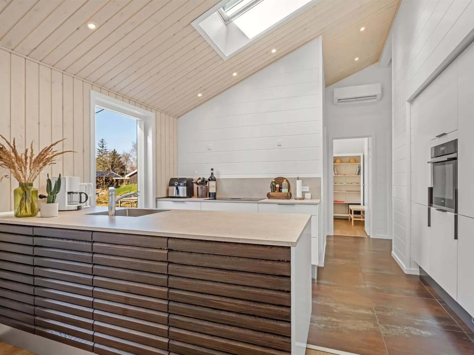 "Frudde" - 500m from the sea - Binnen