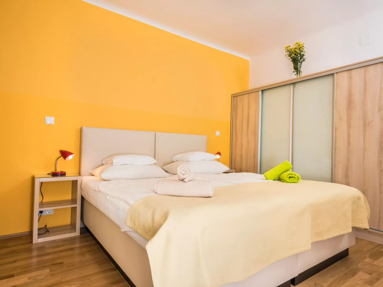 Appartement mit Balkon - Binnen
