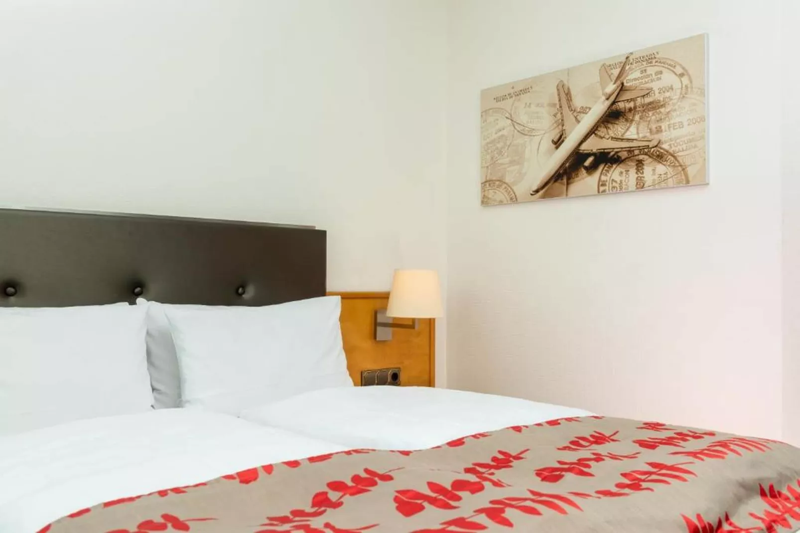 Holiday Inn Frankfurt Neu-Isenb - Standard Twin Room - Slaapkamer