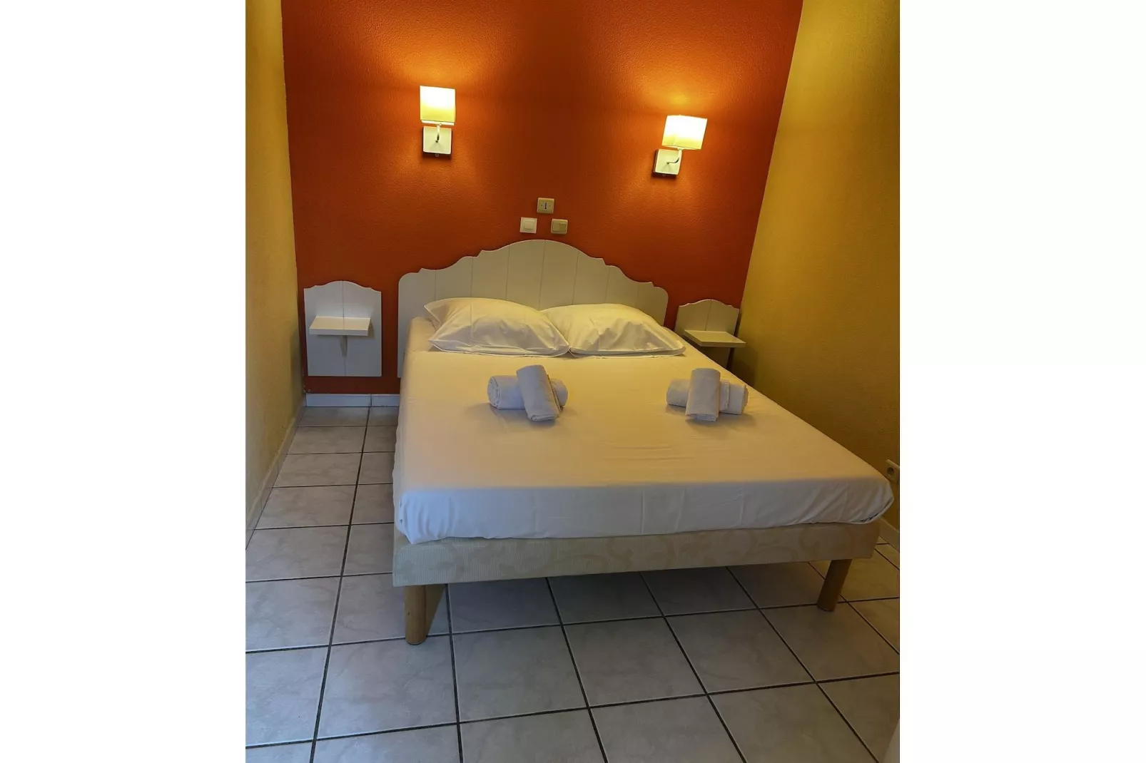 Les Jardins de Neptune MAISONNETTE DUPLEX 4/6 pers CLIMATISÉE OTA - Slaapkamer