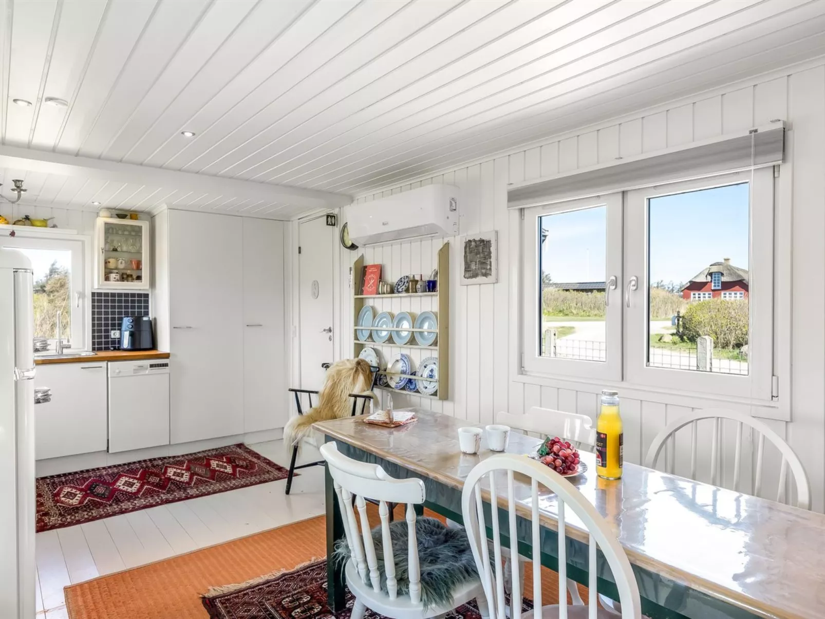 "Niela" - 300m from the sea - Binnen