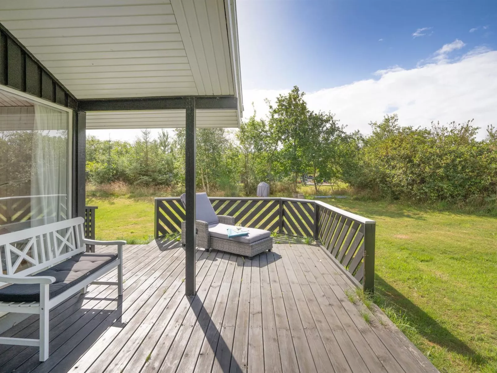 "Hagbard" - 2.6km from the sea - Buiten