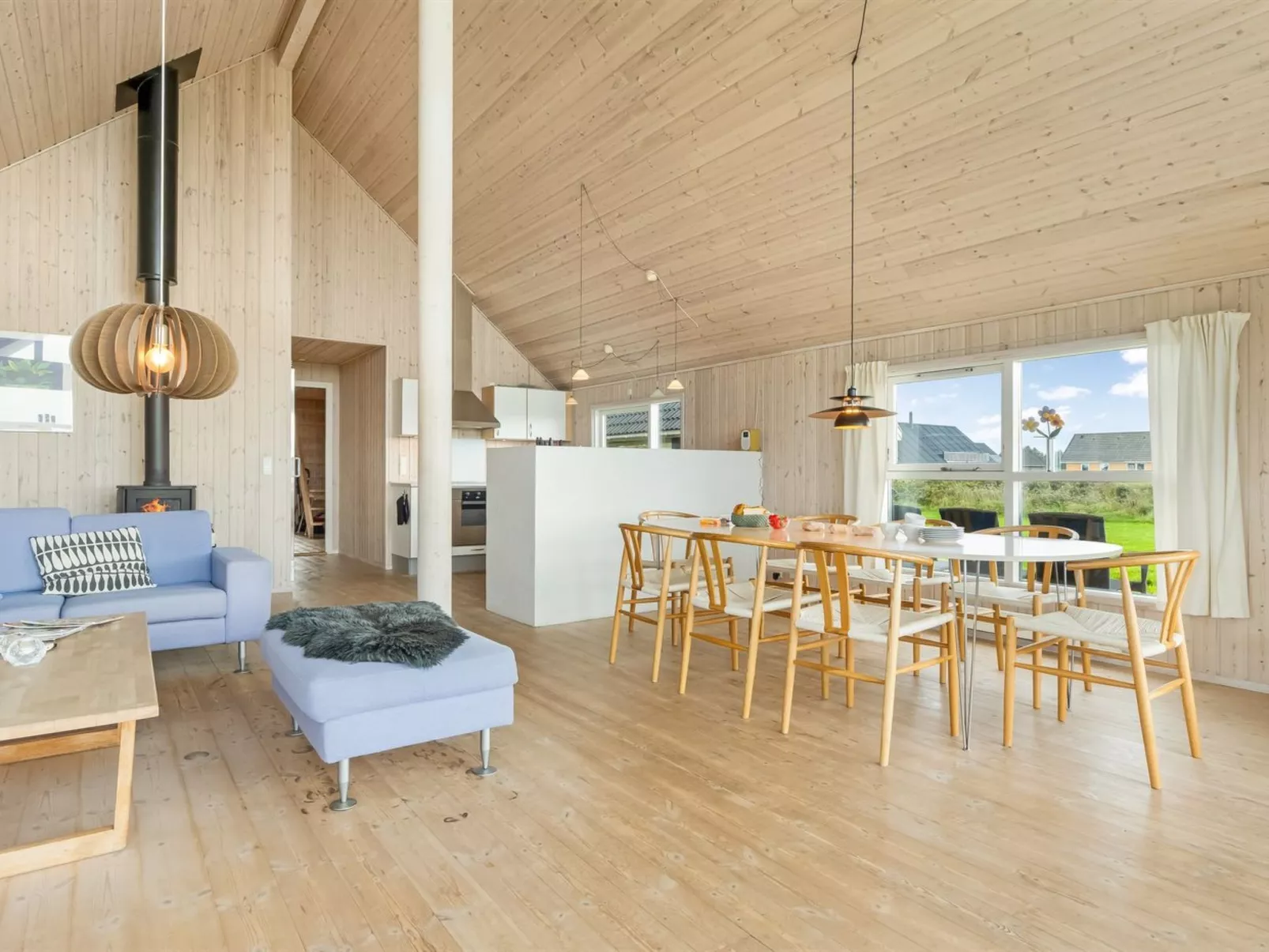"Tilje" - 80m from the sea - Binnen