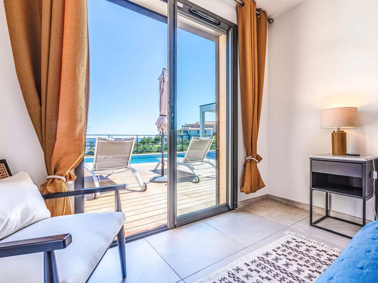 Casa Minà - Binnen