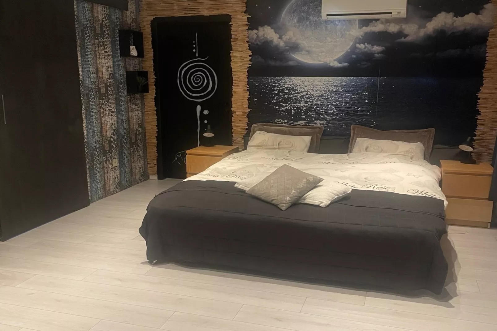Villa Lumina Royale - Slaapkamer