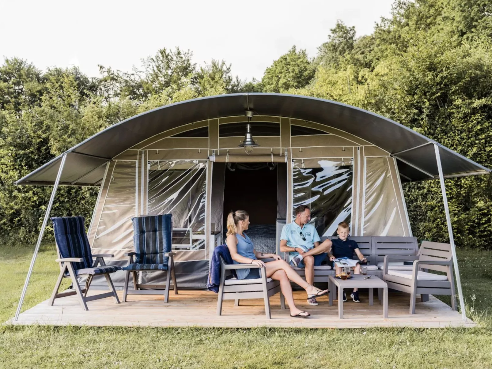 Camping Gritt - Lodge de Luxe - Buiten