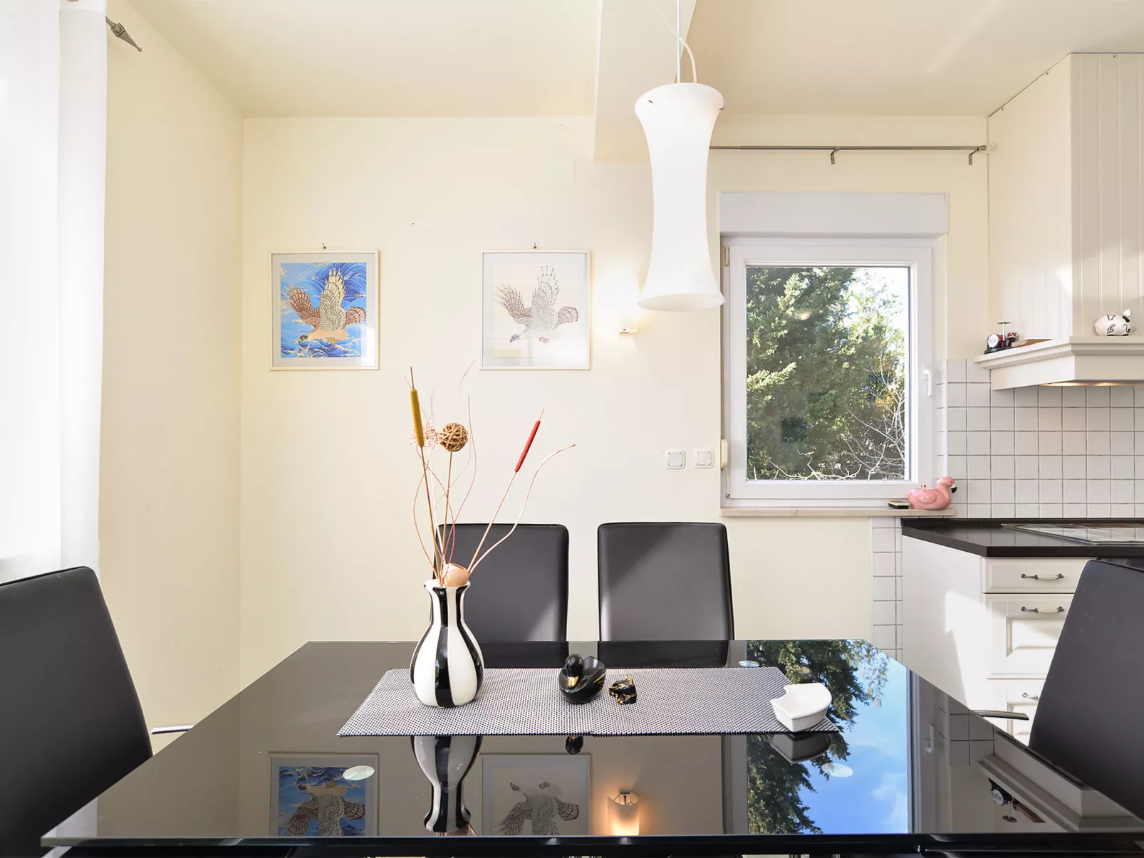 Apartment 1989 - Binnen