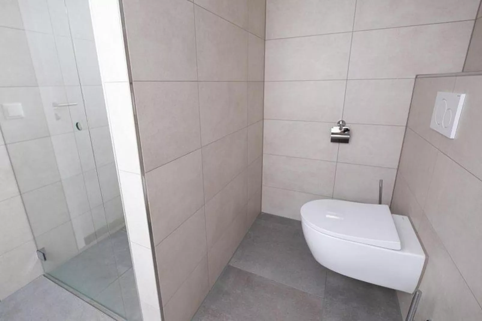 Luxury Beach Apartment | 8 Pers. - Badkamer