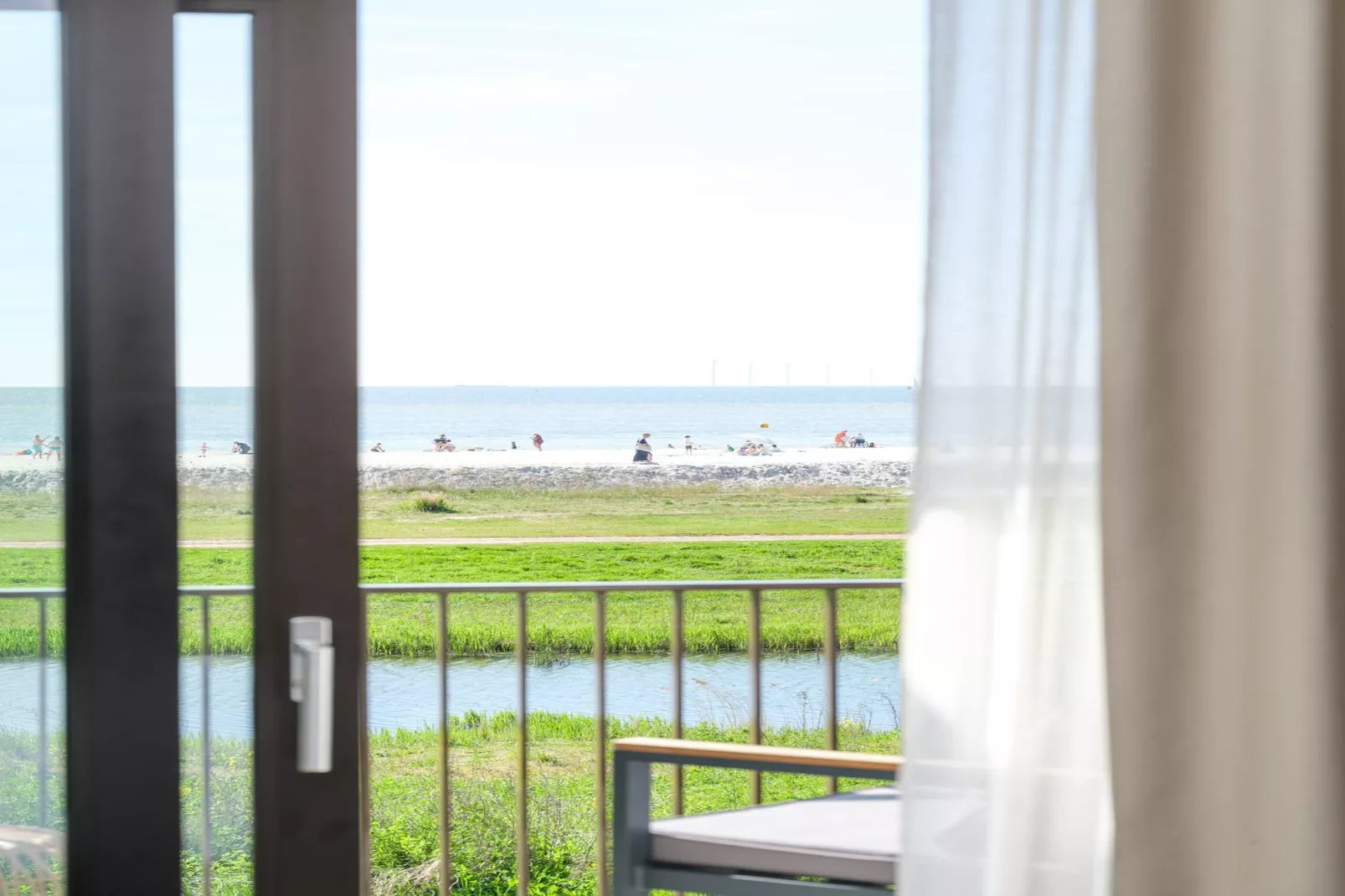 Luxury Beach Studio | 2 Pers. - Uitzicht zomer