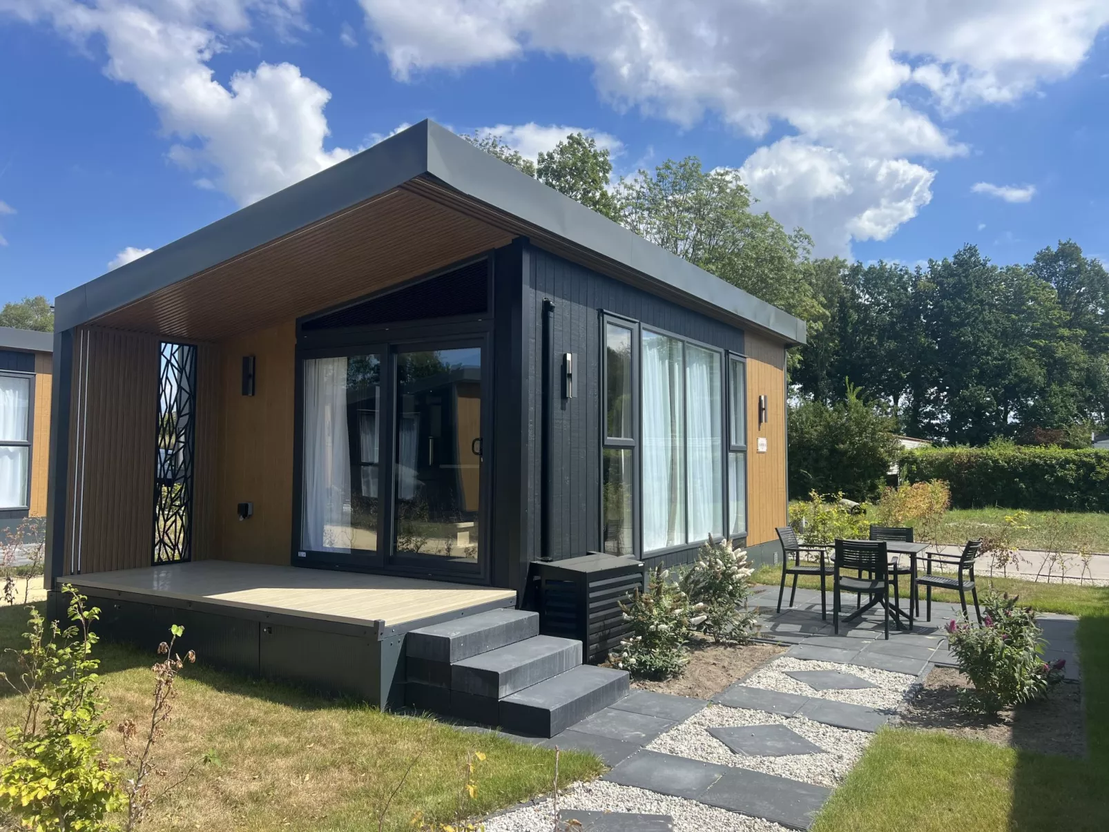 Hotel Chalet - Buiten