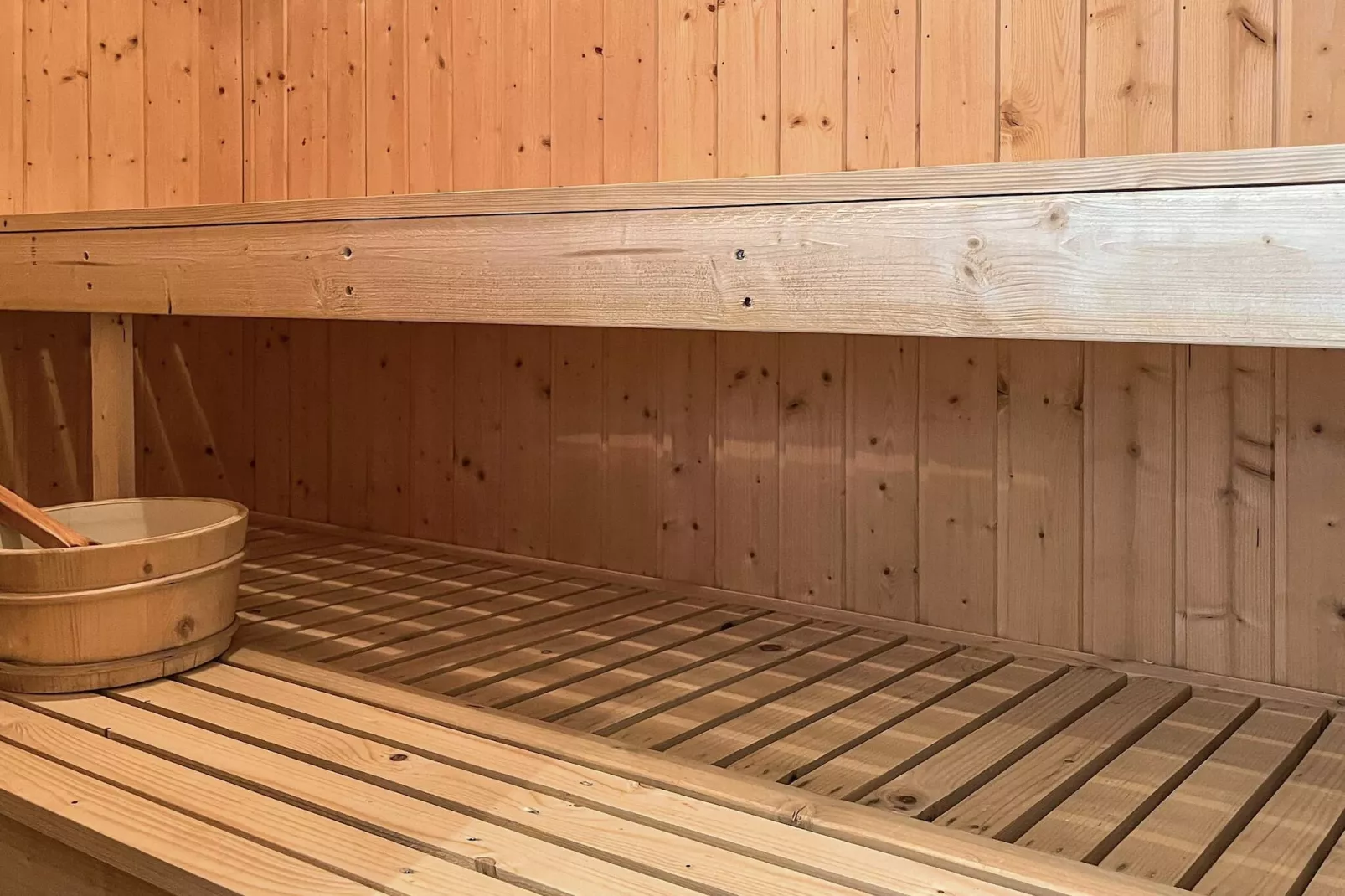 Zomerhuis met wellnessruimte - Sauna