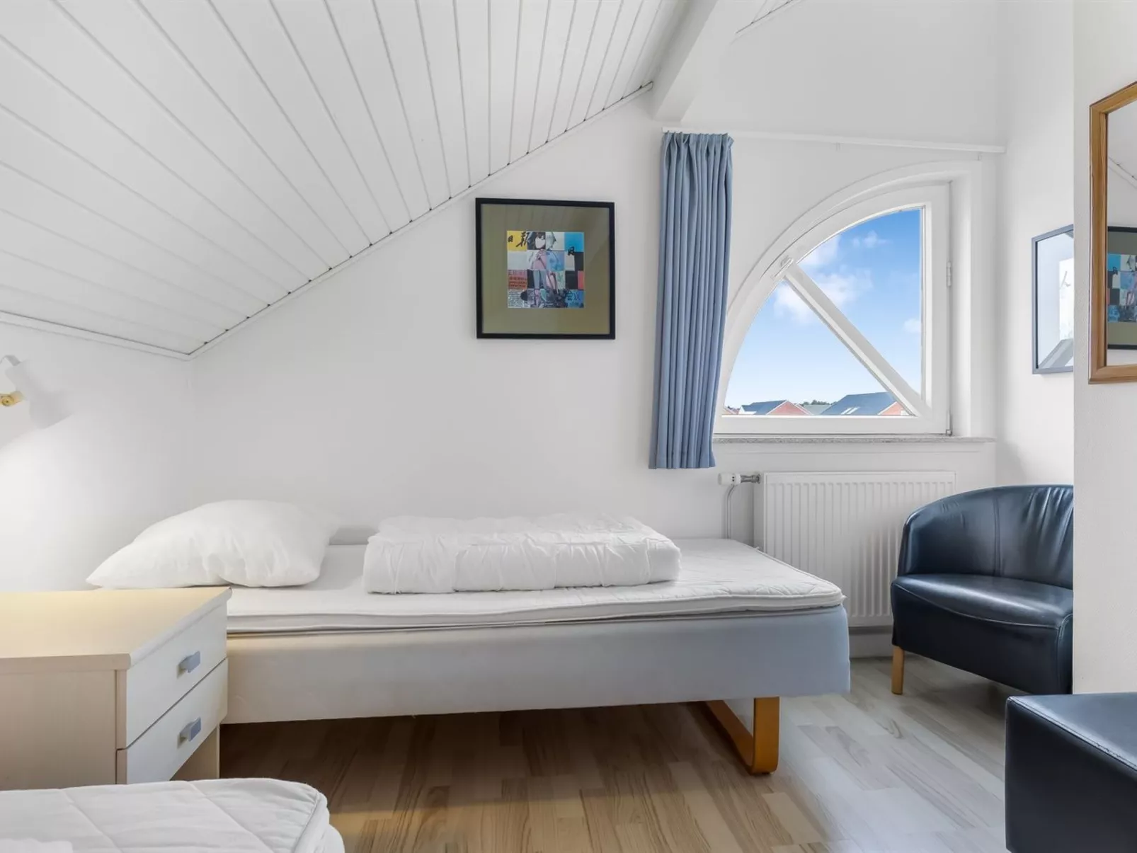 "Ameli" - 2.3km from the sea - Binnen