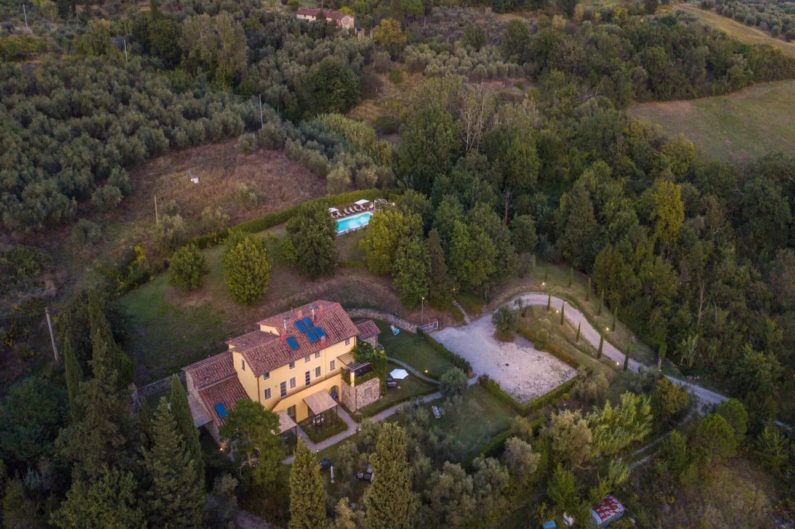 Casa San Gennaro at Borghetto Farmhouse - Buitenkant zomer
