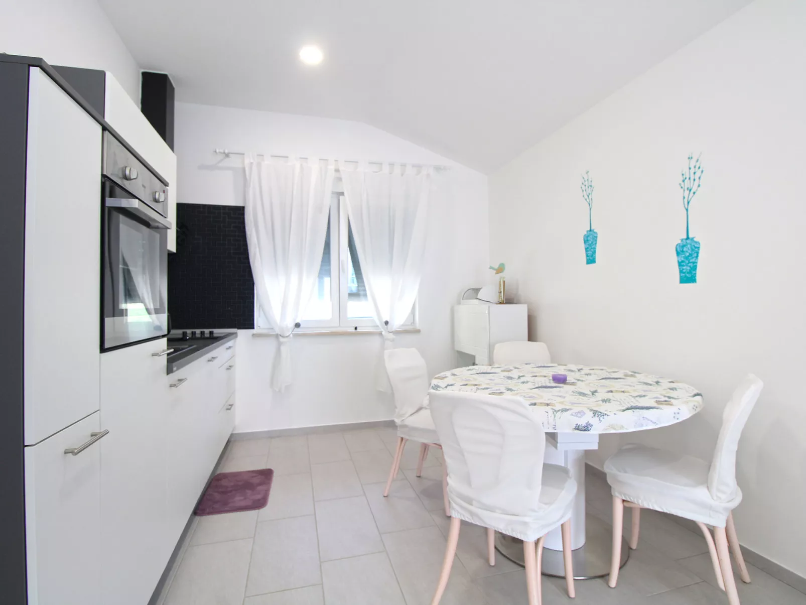 House 2283 - Binnen