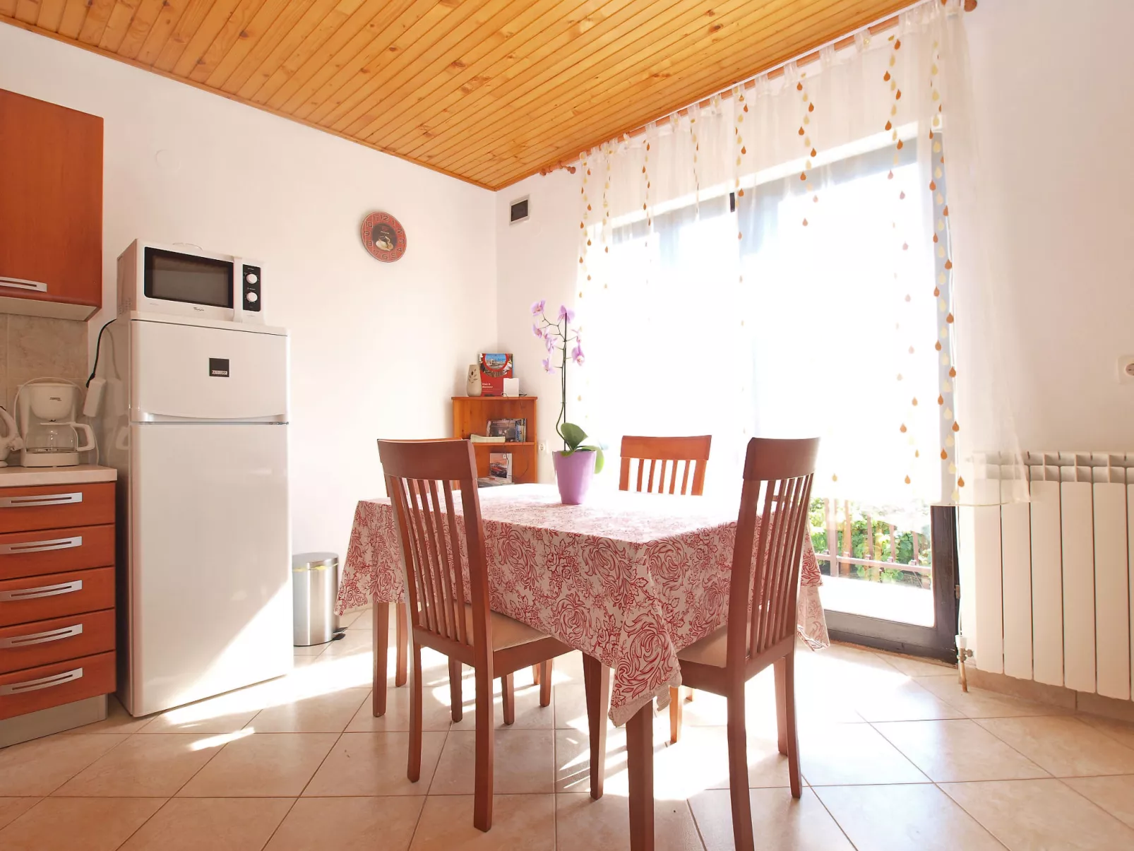 House 1430 - Binnen