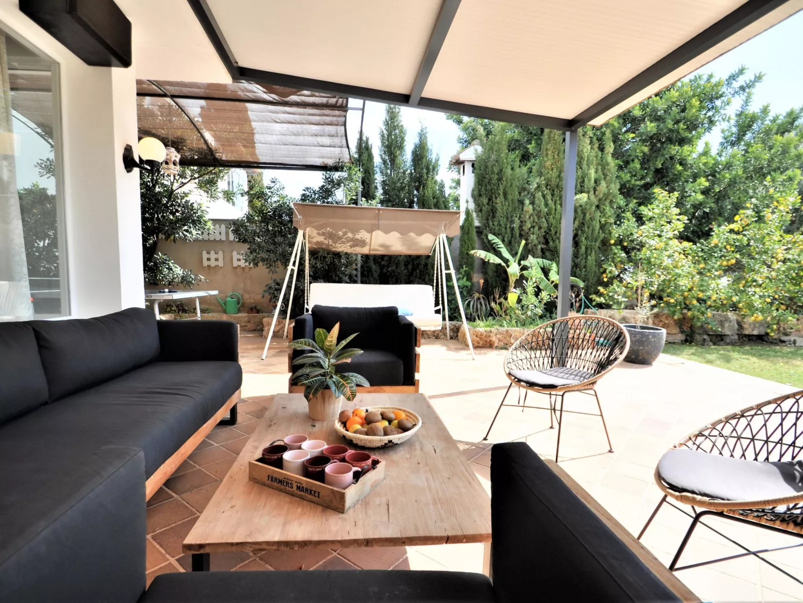 CA NA MALEN Hermosa casa para familias con gran piscina, jardín. - WiFi Gratis - Buiten