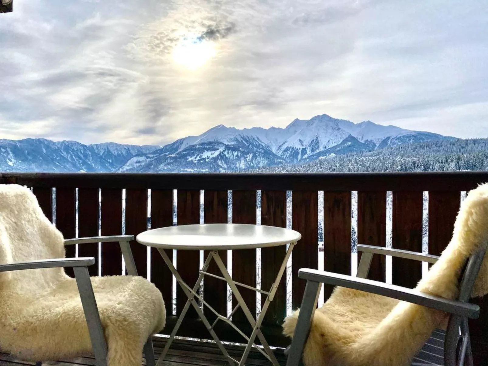 Fewo Cordial im Casa Erizun, (Flims Dorf). 3.5 Zimmer Ferienwohnung mit Bad/WC, - Image-tags.info
