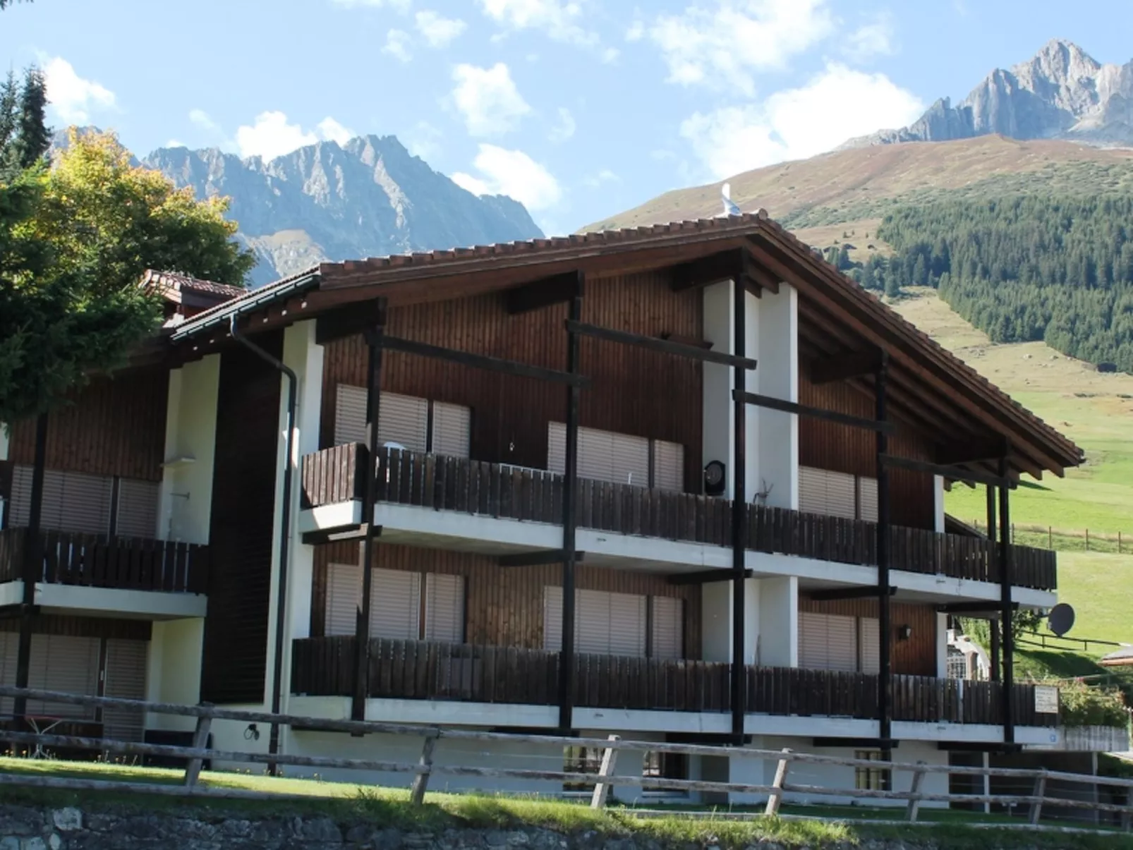 Casa Ucliva Cadloni-Tulip, (Rueras/Sedrun). - Buiten