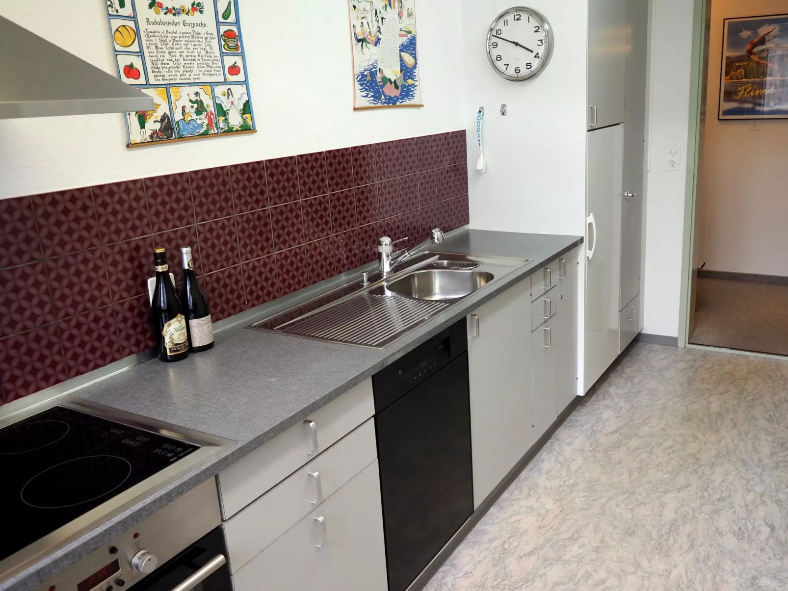 Arcula, (Flims Dorf). Grosszügige 3.5 Zimmerwohnung, 105 m2, ruhig & zentral ge - Image-tags.info