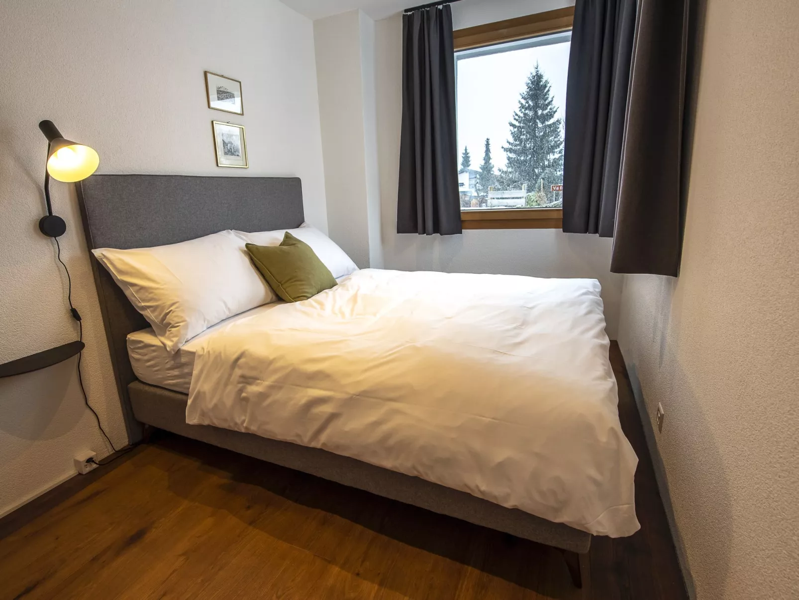Flem Mountain Lodge, (Flims Waldhaus). Moderne neue 4.5 Ferienwohnung - Binnen