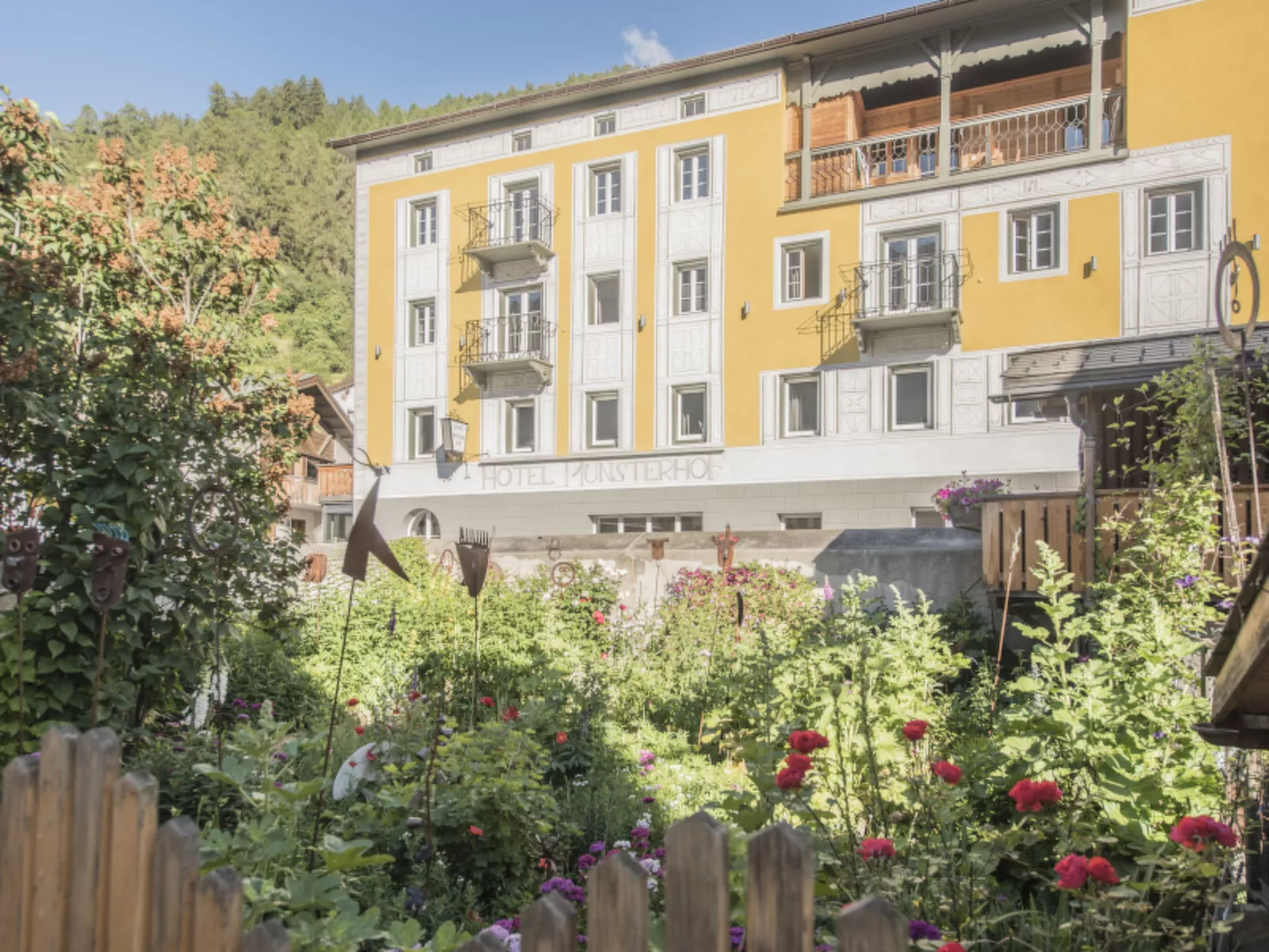 Hotel Münsterhof, (Müstair). - Buiten