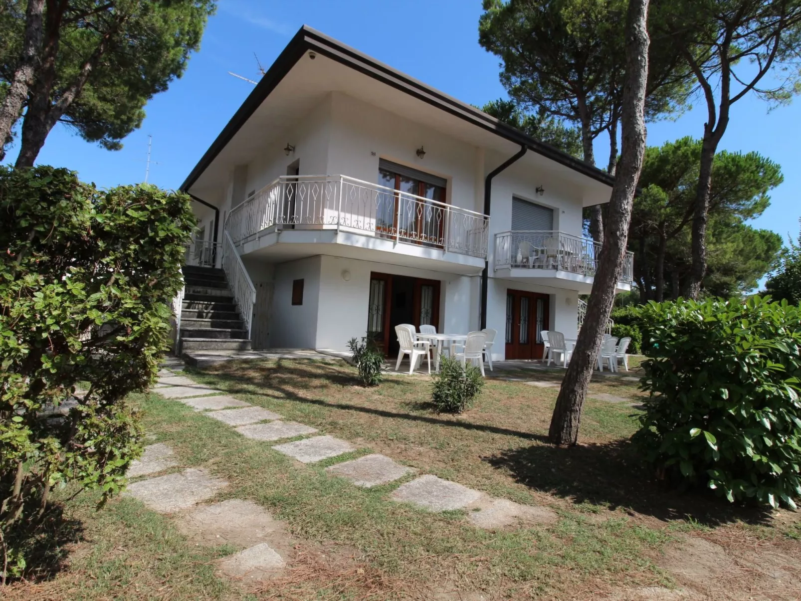 Villa Marisa 3 - Buiten