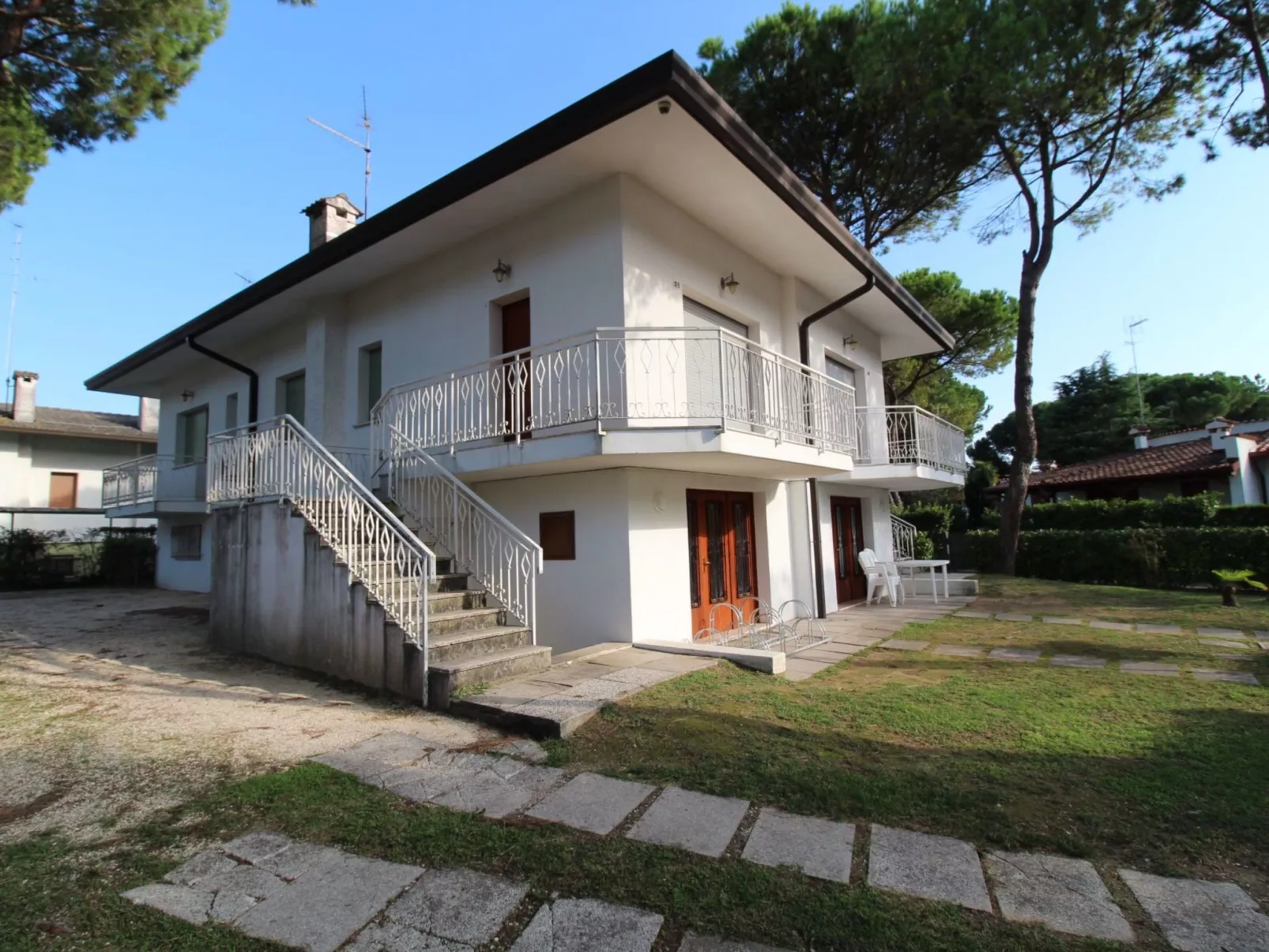 Villa Marisa - Buiten