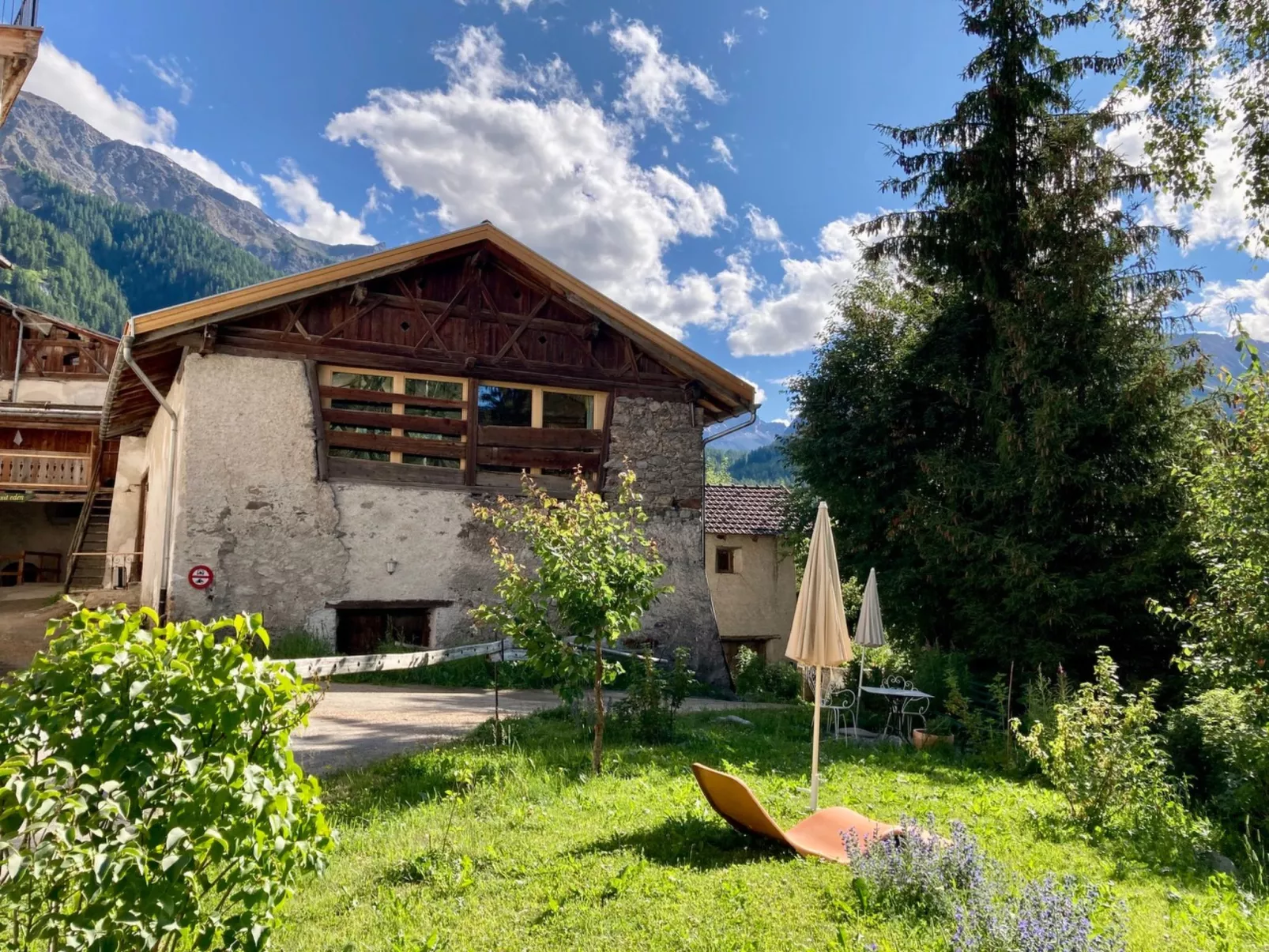 Stalla d'Immez, (Sta. Maria - Santa Maria Val Müstair). - Buiten