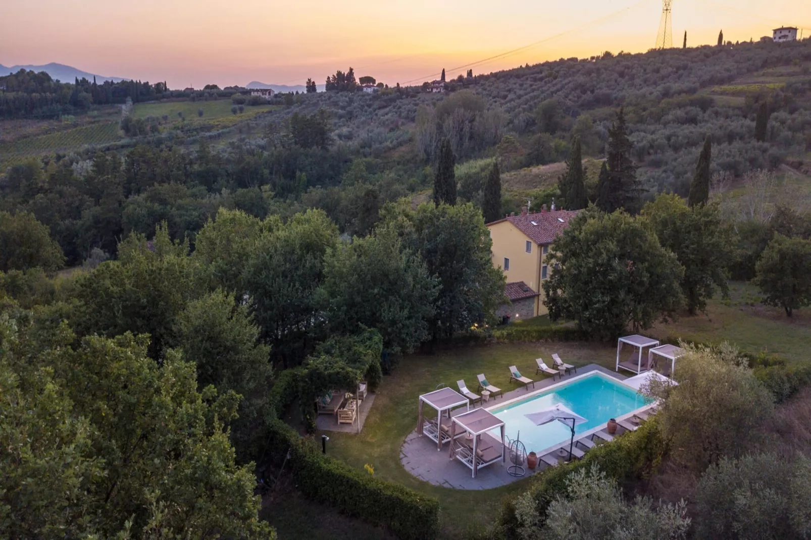 Casa San Gennaro at Borghetto Farmhouse - Buitenkant zomer