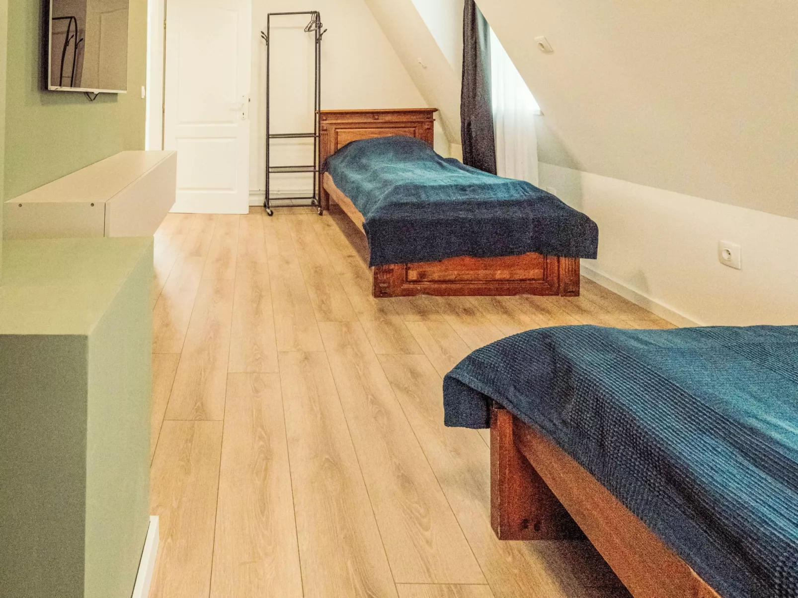 Caesar Apartment mit Terrasse, nahe dem Balaton - Binnen