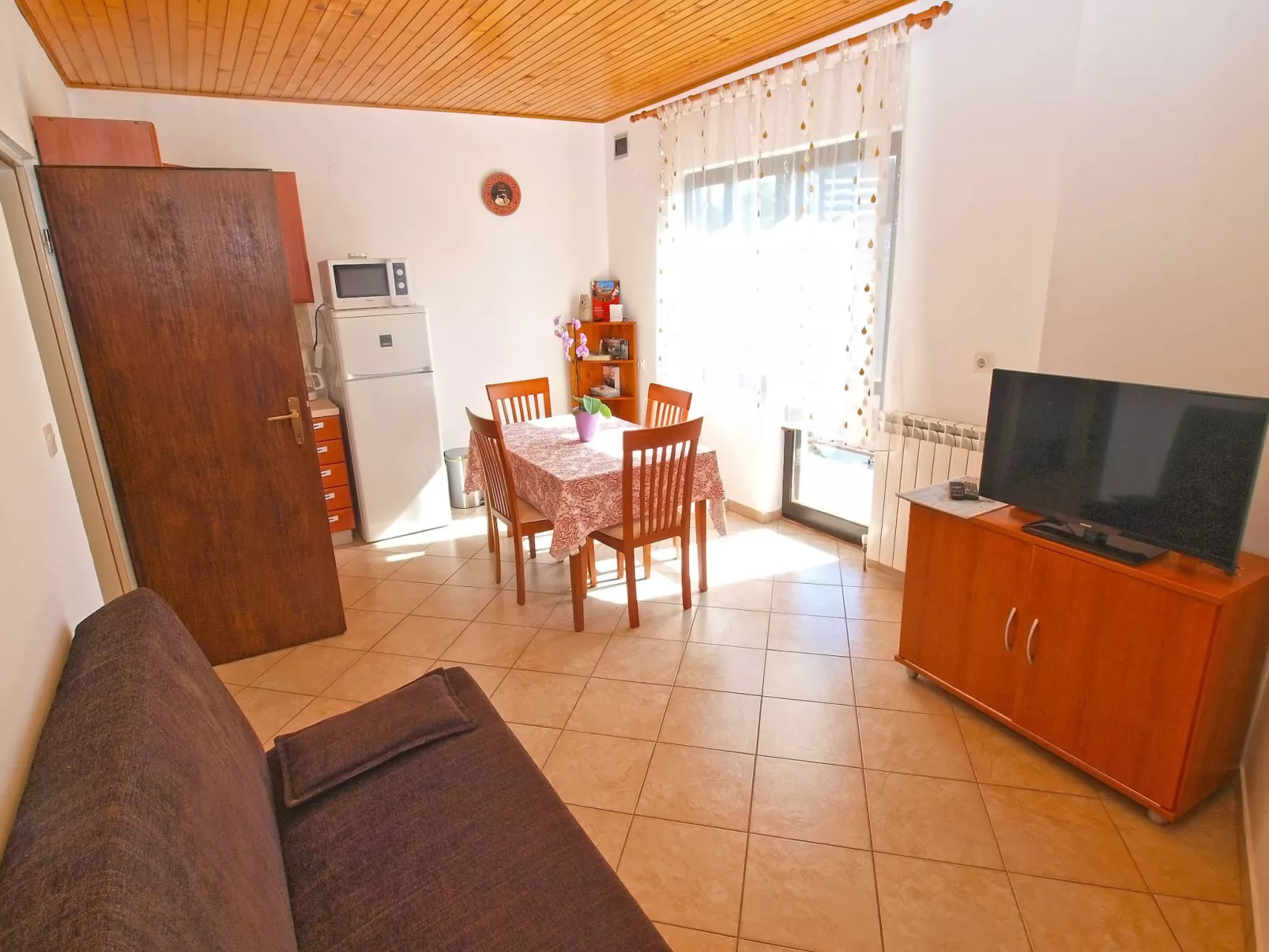 House 1430 - Binnen