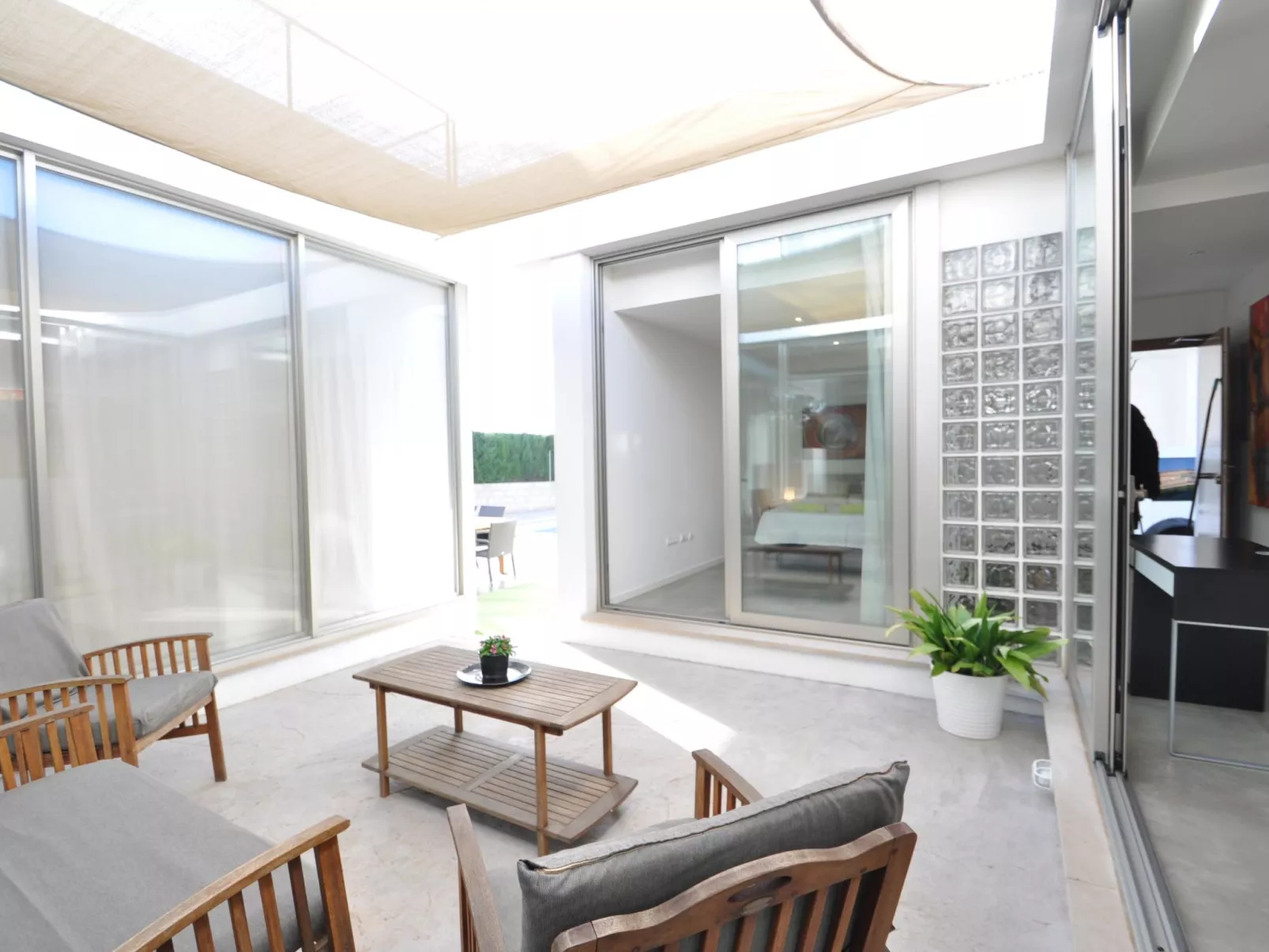 Moderna Villa cerca del golf y con piscina privada, ideal para familias - ofert - Buiten