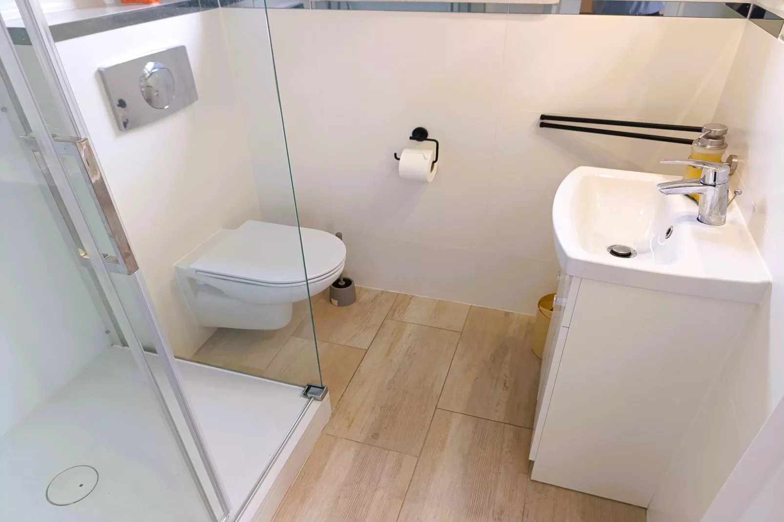 Komfortowy apartament dla 9 osób I piętro - Badkamer