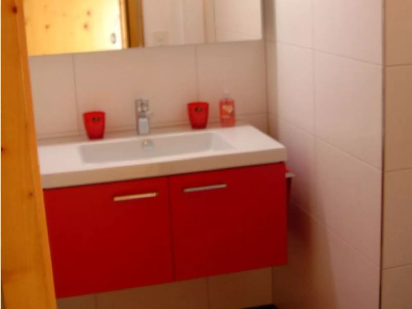 Stonas Sura / Stäuble, (Falera). 3 Zimmerwohnung - Binnen