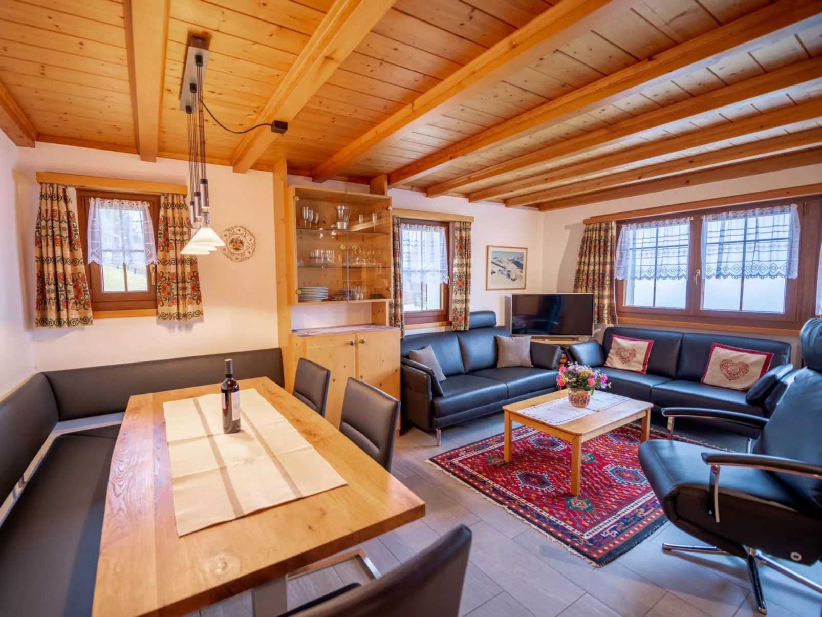 Casa Panorama Camartin, Brigels, (Breil/Brigels). - Binnen