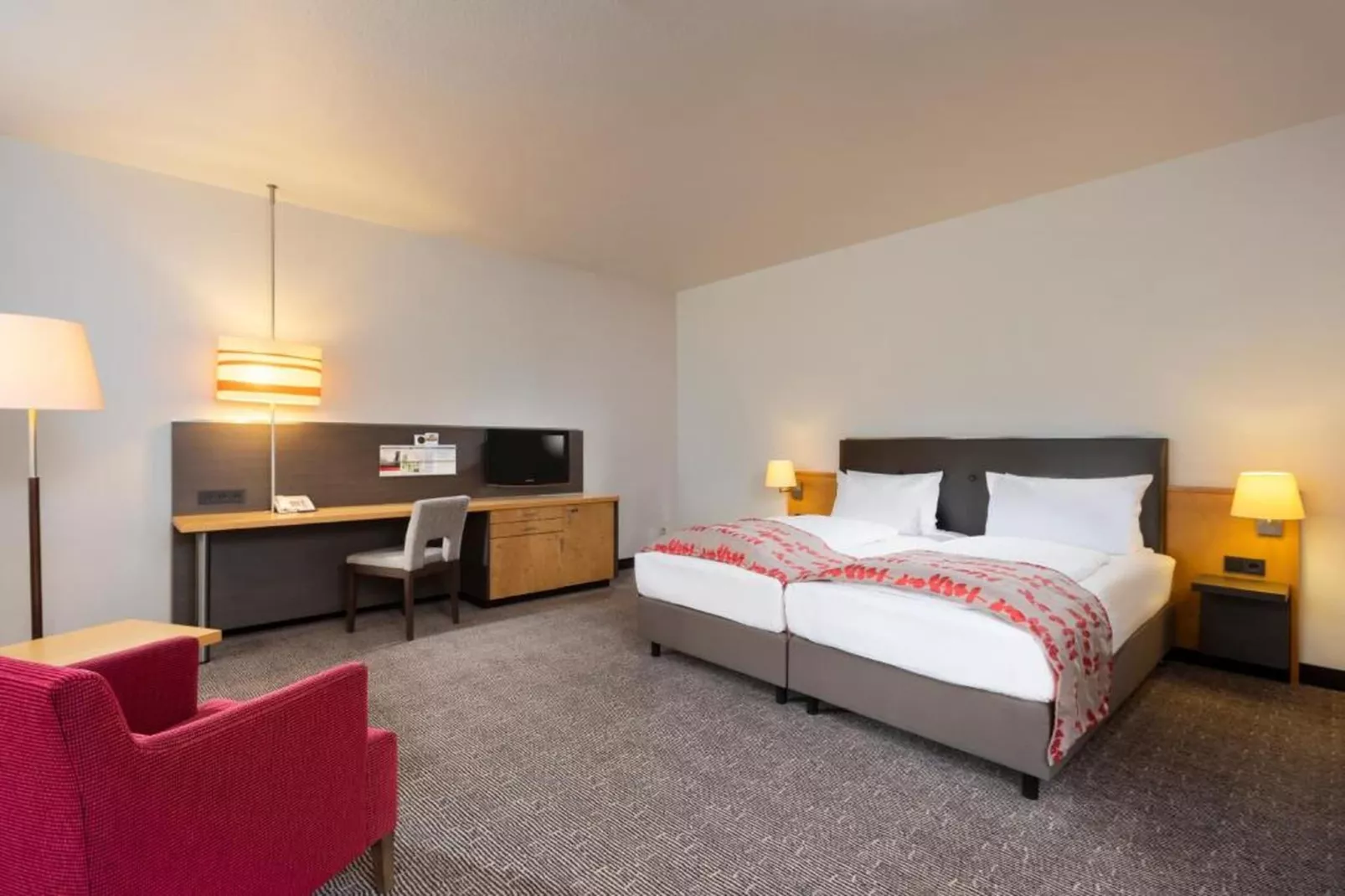 Holiday Inn Frankfurt Neu-Isenb - Superior Double Room - Slaapkamer
