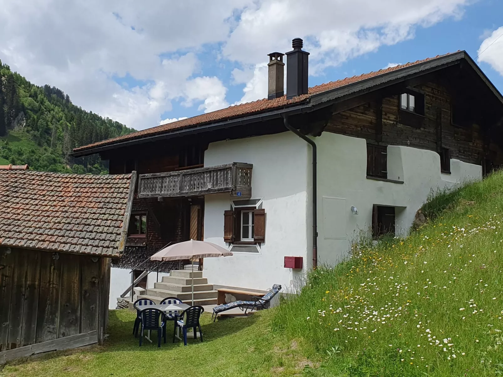 Casa Crest Giger, (Platta/Curaglia). - Buiten