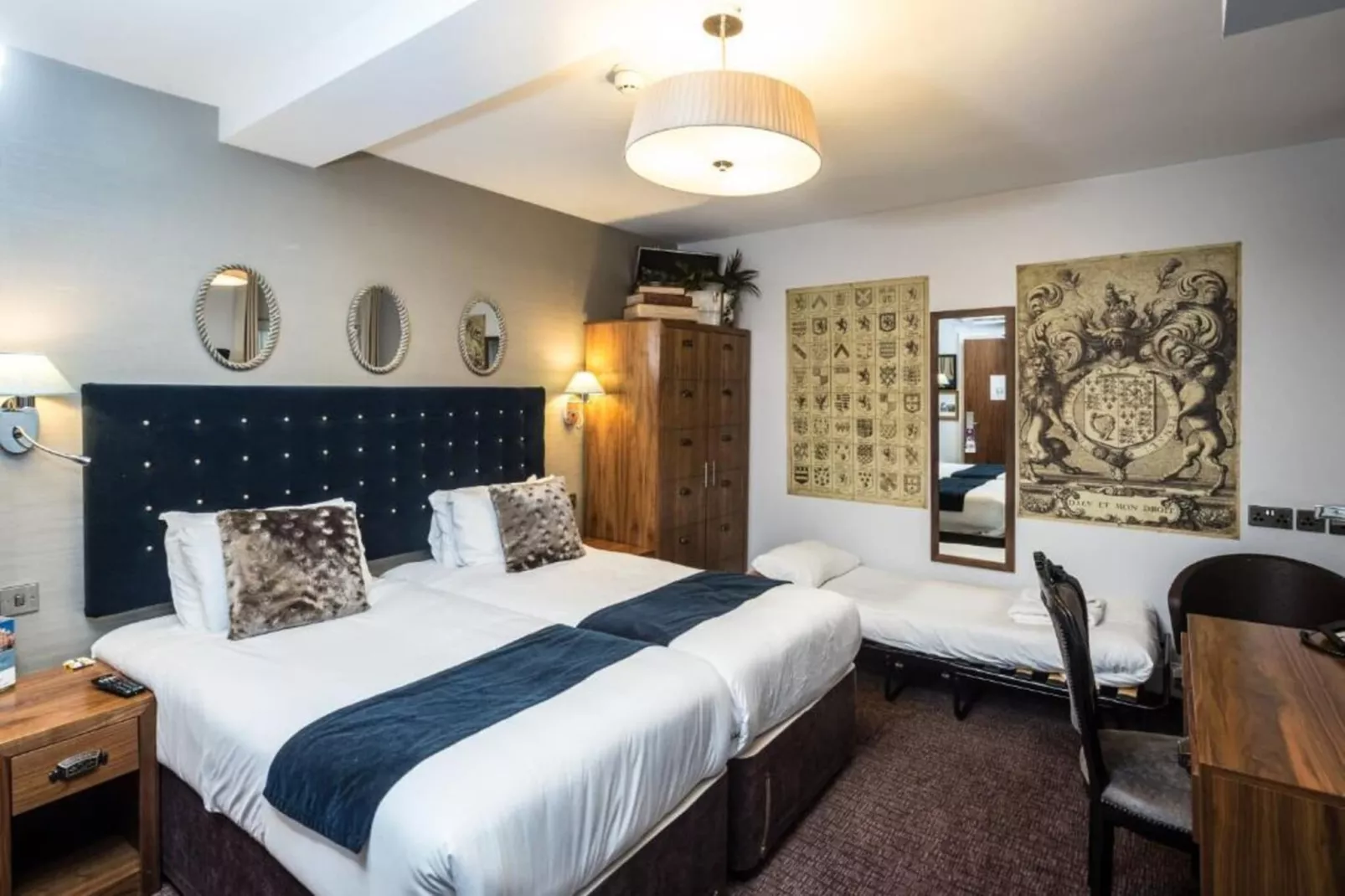 Standard Double Room - Slaapkamer
