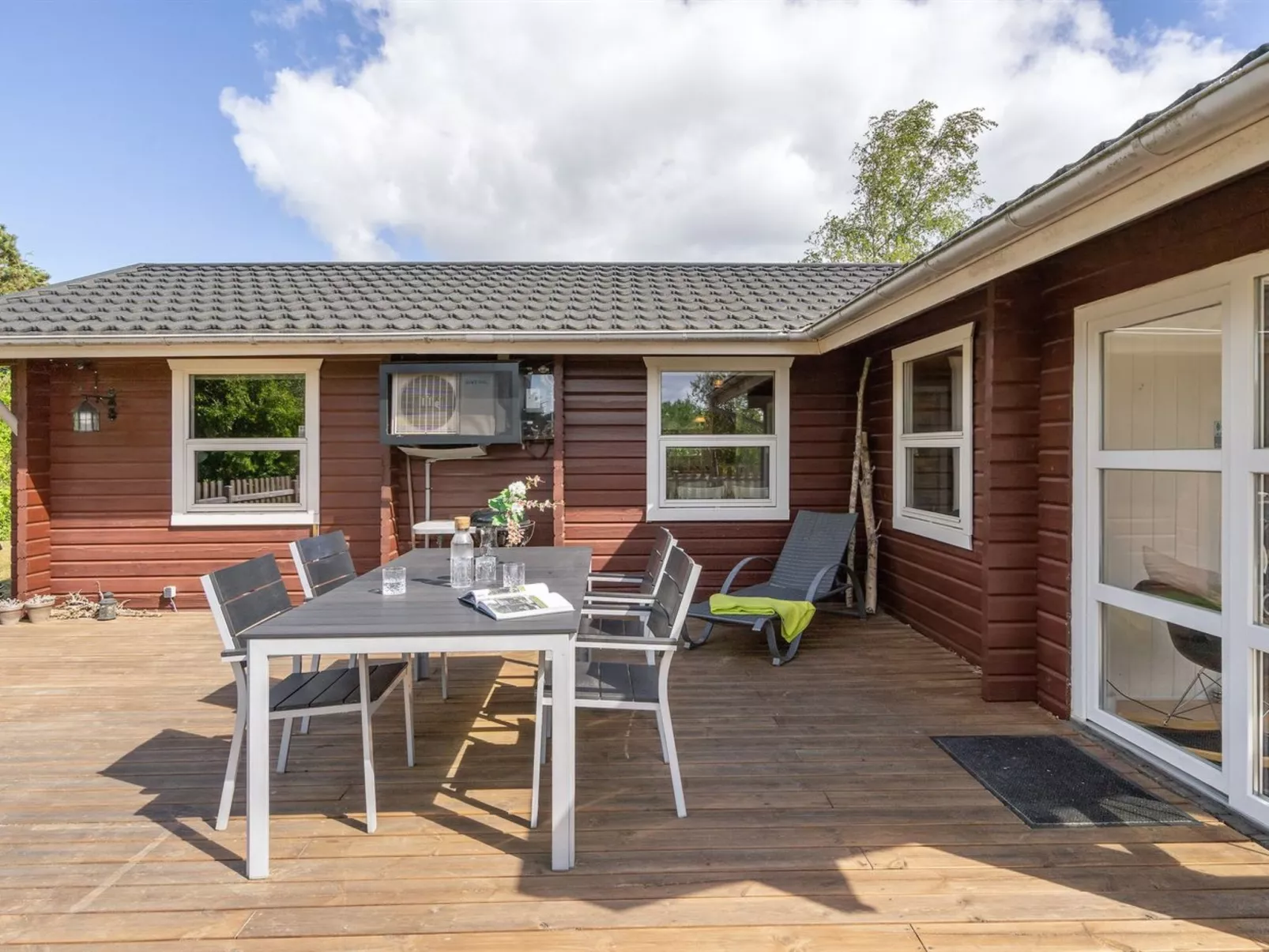 "Nahima" - 350m from the sea - Buiten