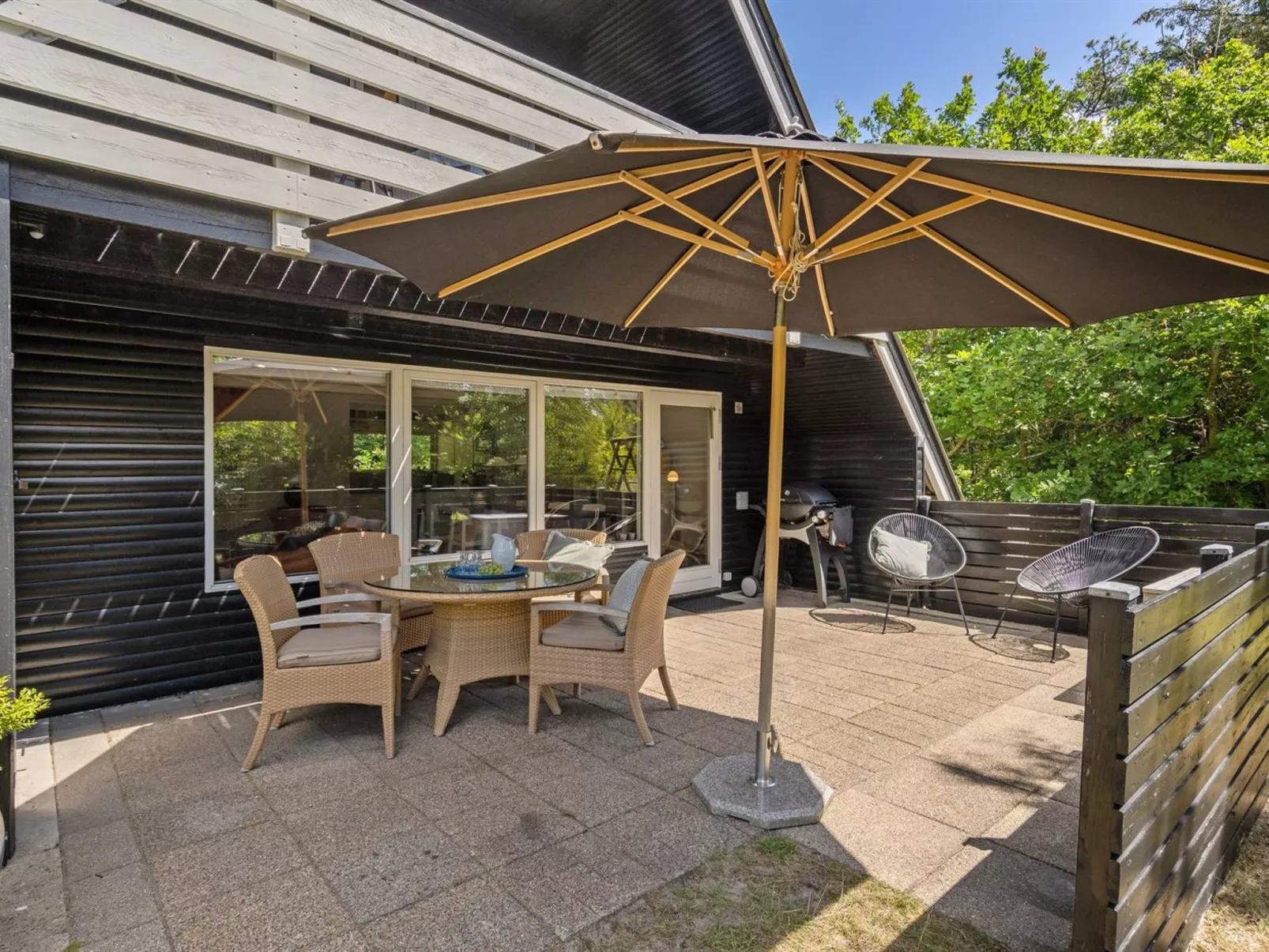 "Elina" - 500m from the sea - Buiten