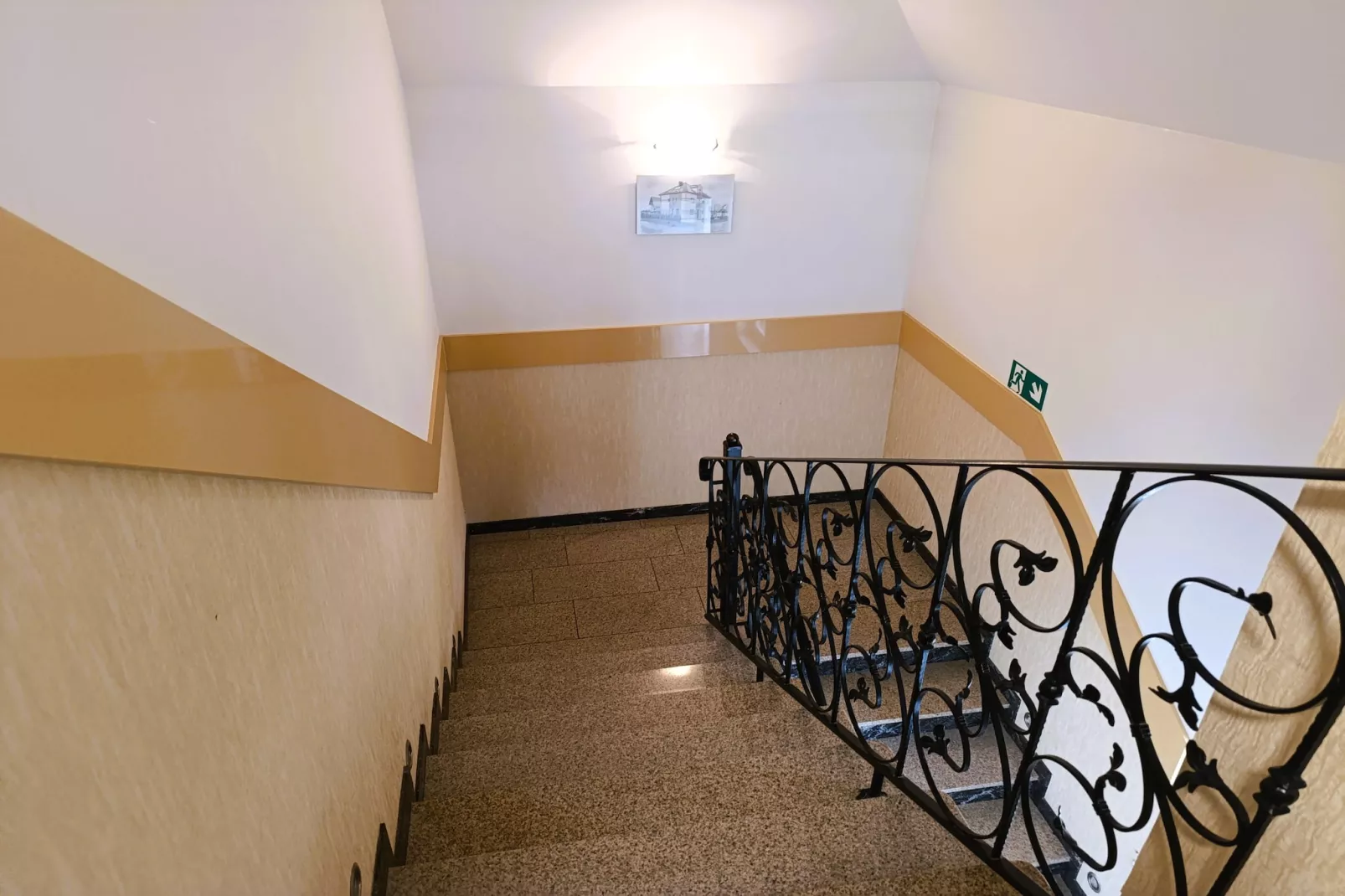 Komfortowy apartament dla 9 osób Międzywodzie II piętro - Hal-ontvangst
