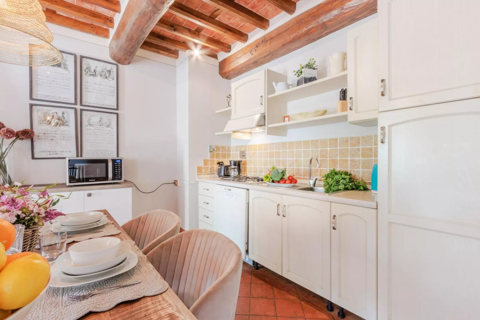Jacopo Farmhouse Apartment in Wine Resort in Lucca - Keuken