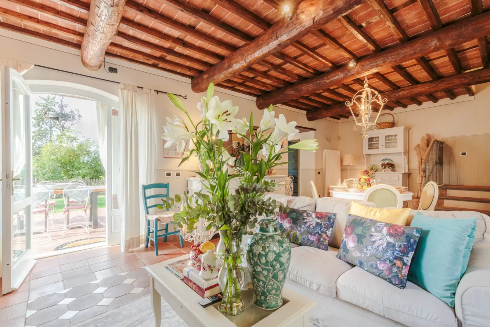 Rondini Farmhouse - Woonkamer